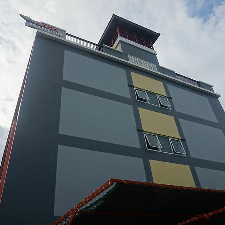 Appartamento Nasa Mansion Phuket Esterno foto