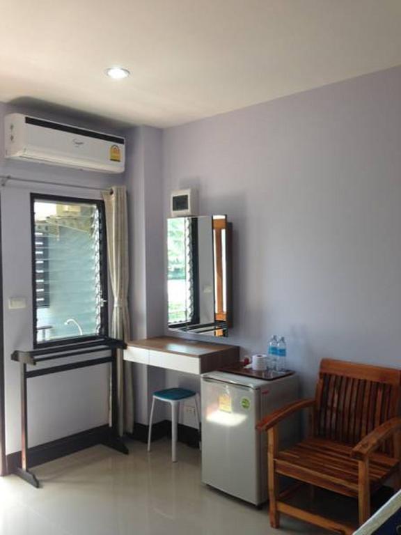 Appartamento Nasa Mansion Phuket Esterno foto