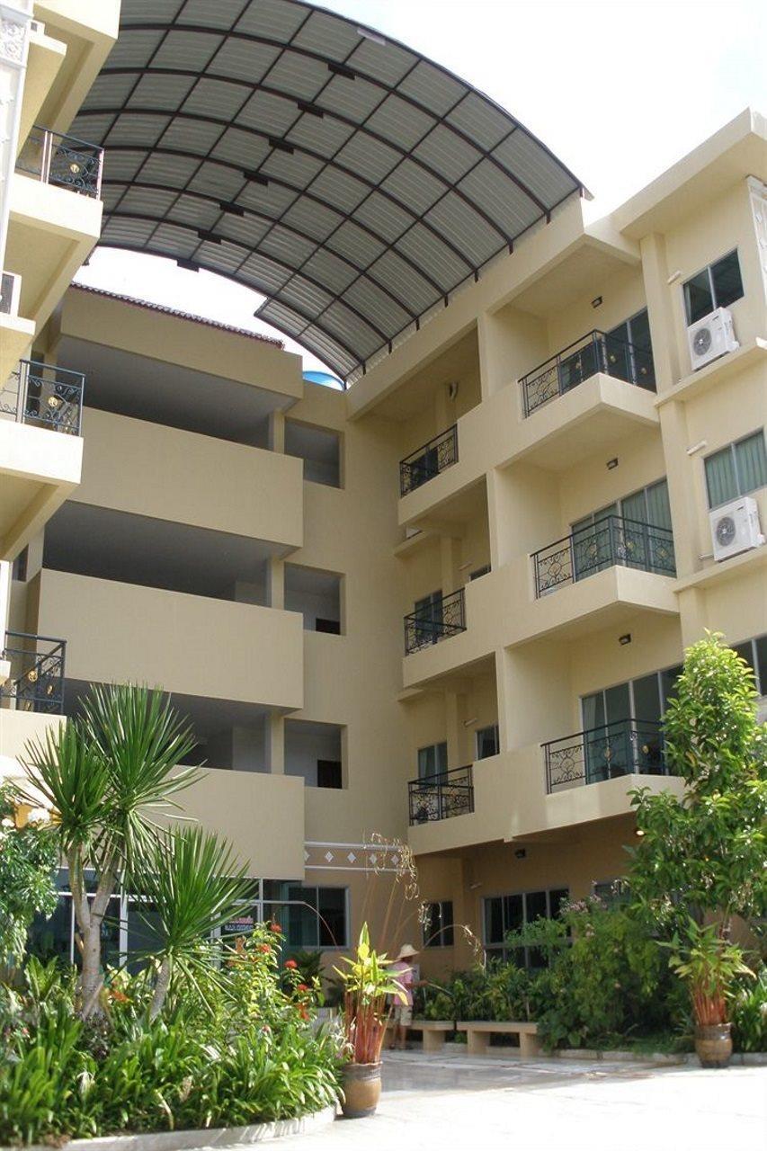 Appartamento Nasa Mansion Phuket Esterno foto