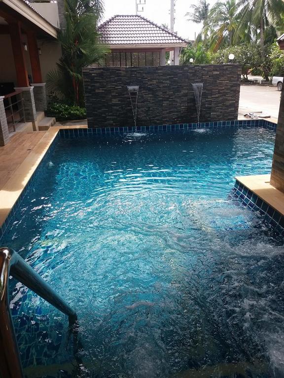 Appartamento Nasa Mansion Phuket Esterno foto