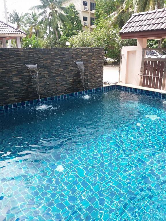 Appartamento Nasa Mansion Phuket Esterno foto