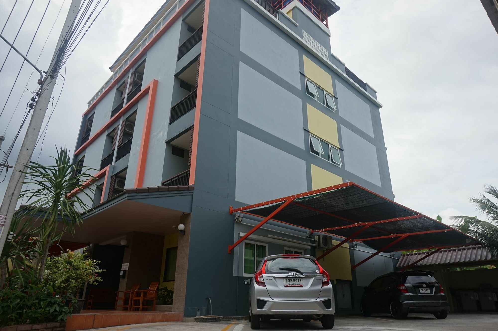 Appartamento Nasa Mansion Phuket Esterno foto