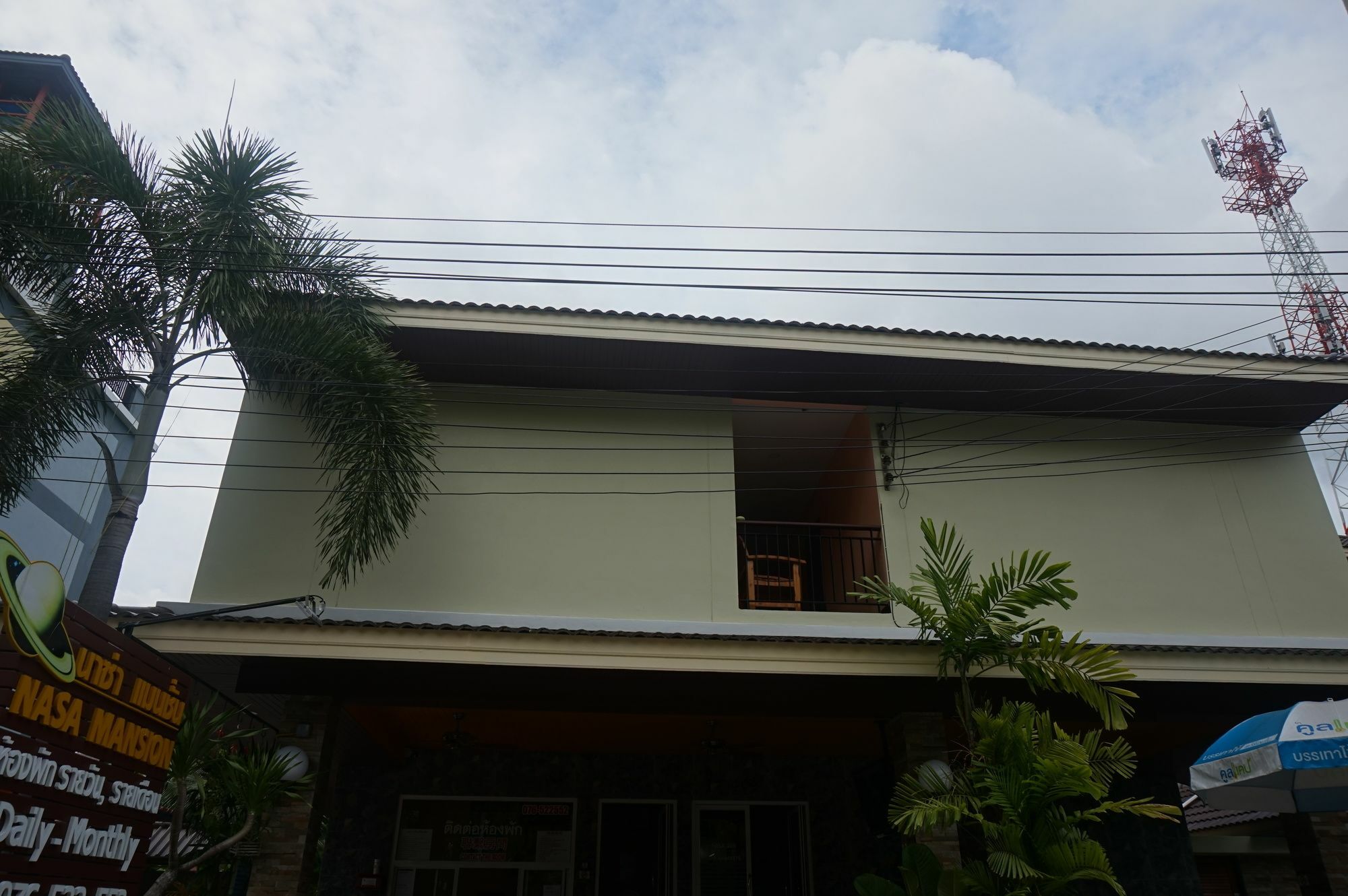Appartamento Nasa Mansion Phuket Esterno foto
